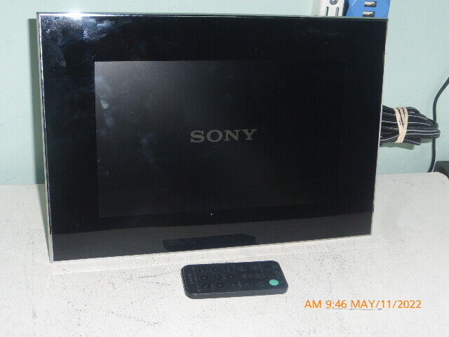 Sony DPF-V1000 Digital Photo Frame 10.2 Sony DPF-V1000 Digital Photo Frame 10.2