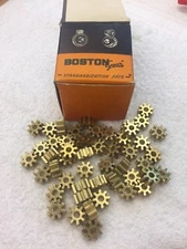 QTY 1 BOSTON GEAR BRASS G226 SPUR PINION GEAR 16 PITCH 8 TEETH 3/16" BORE CLOCK
