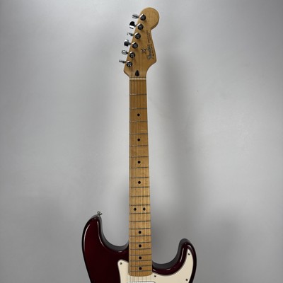 2002 Fender Standard Stratocaster HSS Solid Body Midnight Wine MIM