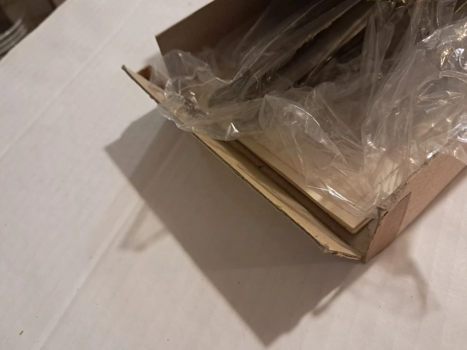 AURORA Corazzata in scatola di montaggio - Immagine 3 di 3