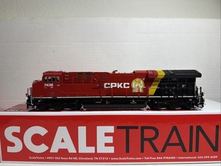 ScaleTrains Canadian Pacific Kansas City CPKC ET44AC #7436 a escala Ho con sonido DCC