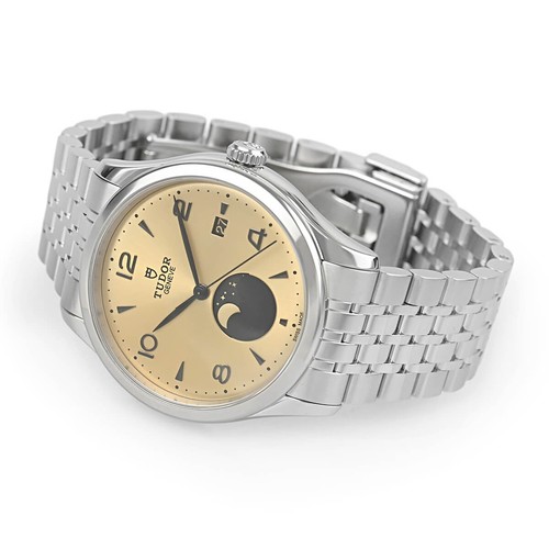 Tudor 1926 M91560-0001 39 mm Champagne Dial