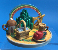 wizard of oz full tea set rare 1999 turner entertainment /miniature Tea Set