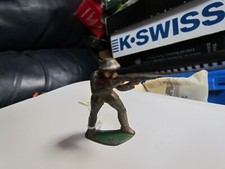 Manoil M48 Lead Soldier with Aiming Gun