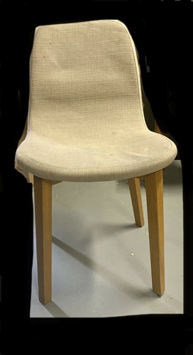 Italian design 6-8 seater dining table with chairs - Picture 6 of 9