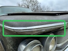 1962 Chrysler Imperial Crown Front Passenger Right Fender Curved Trim Molding