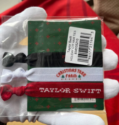 Taylor Swift Christmas Tree Farm Holiday Hair Ties Taylor Swift Christmas Tree Farm Hair Ties Set Holiday  main image 2