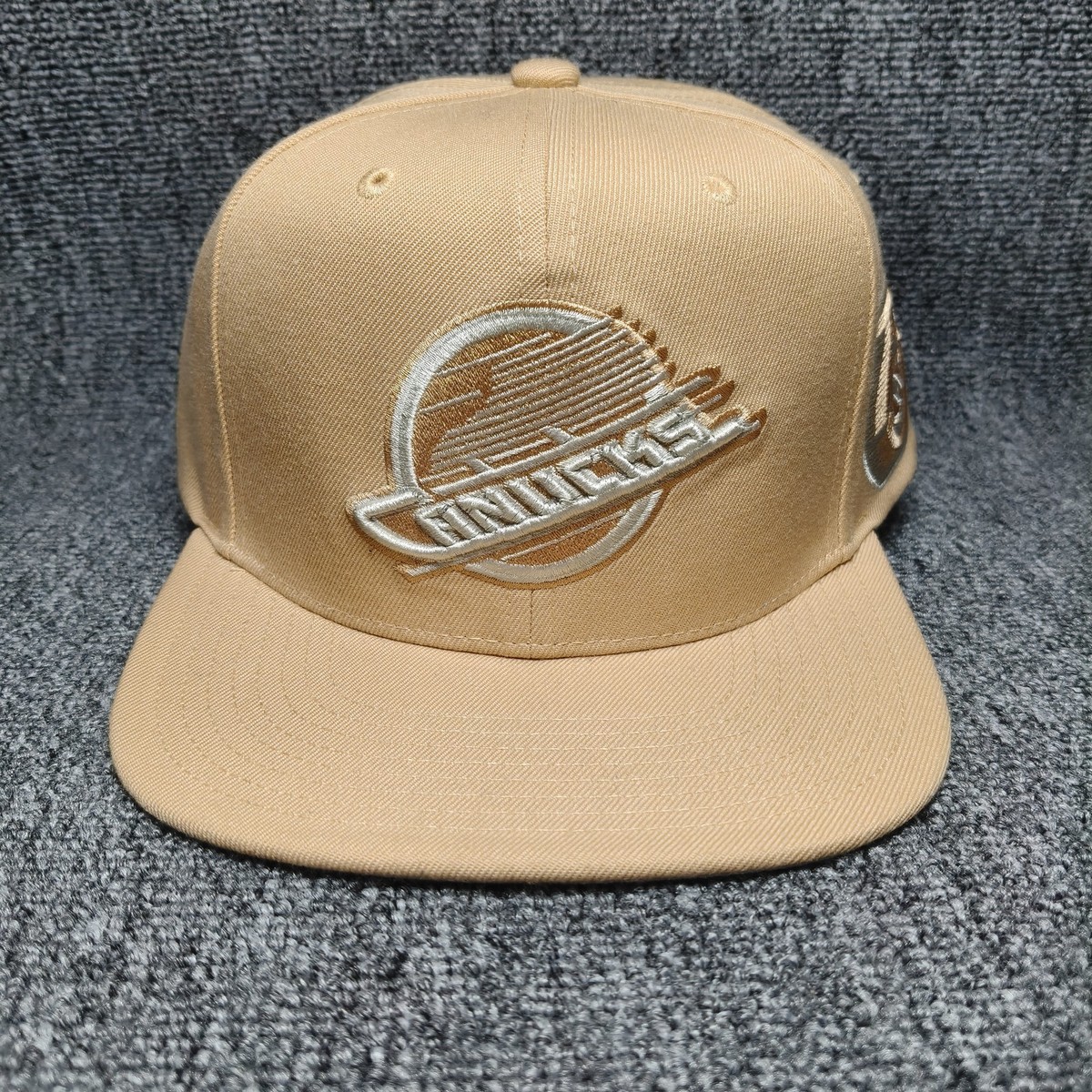 Mitchell & Ness Vancouver Canucks NHL Beige Throwback Logo Hat w/ 75th Anniversa