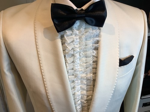 Mens White /Ivory Tuxedo Dinner Jacket by T&W 36 Short Shawl Collar Cloth Button