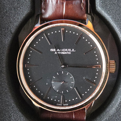 SEA-GULL Herrenarmbanduhr Automatic Uhr black gold Lederarmband 819.12.675