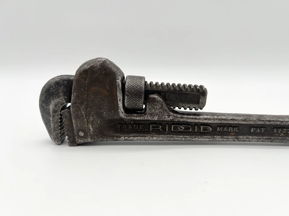 Vintage RIDGID 10” Pipe Wrench Ridge Tool Co. Elyria OH USA Heavy Duty Tool - Image 4 of 4
