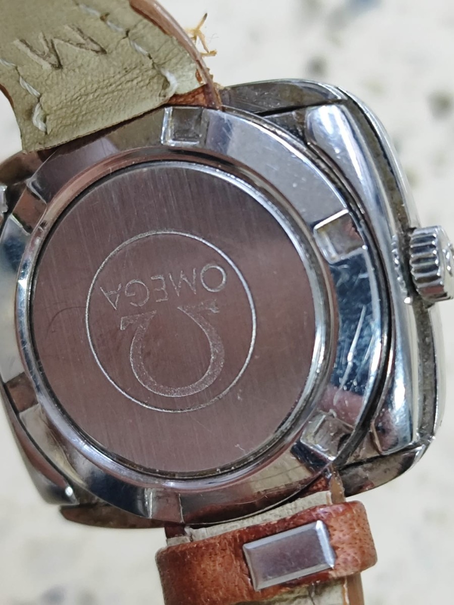 1973 ladies Omega Geneva Dynamic, rare square case size 25.8 x