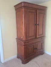 armoire wardrobe