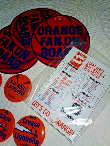 Lot of 13 vtg SU Syracuse University Sports Pins Buttons Lacrosse Sugar Bowl Etc - Picture 4 of 4