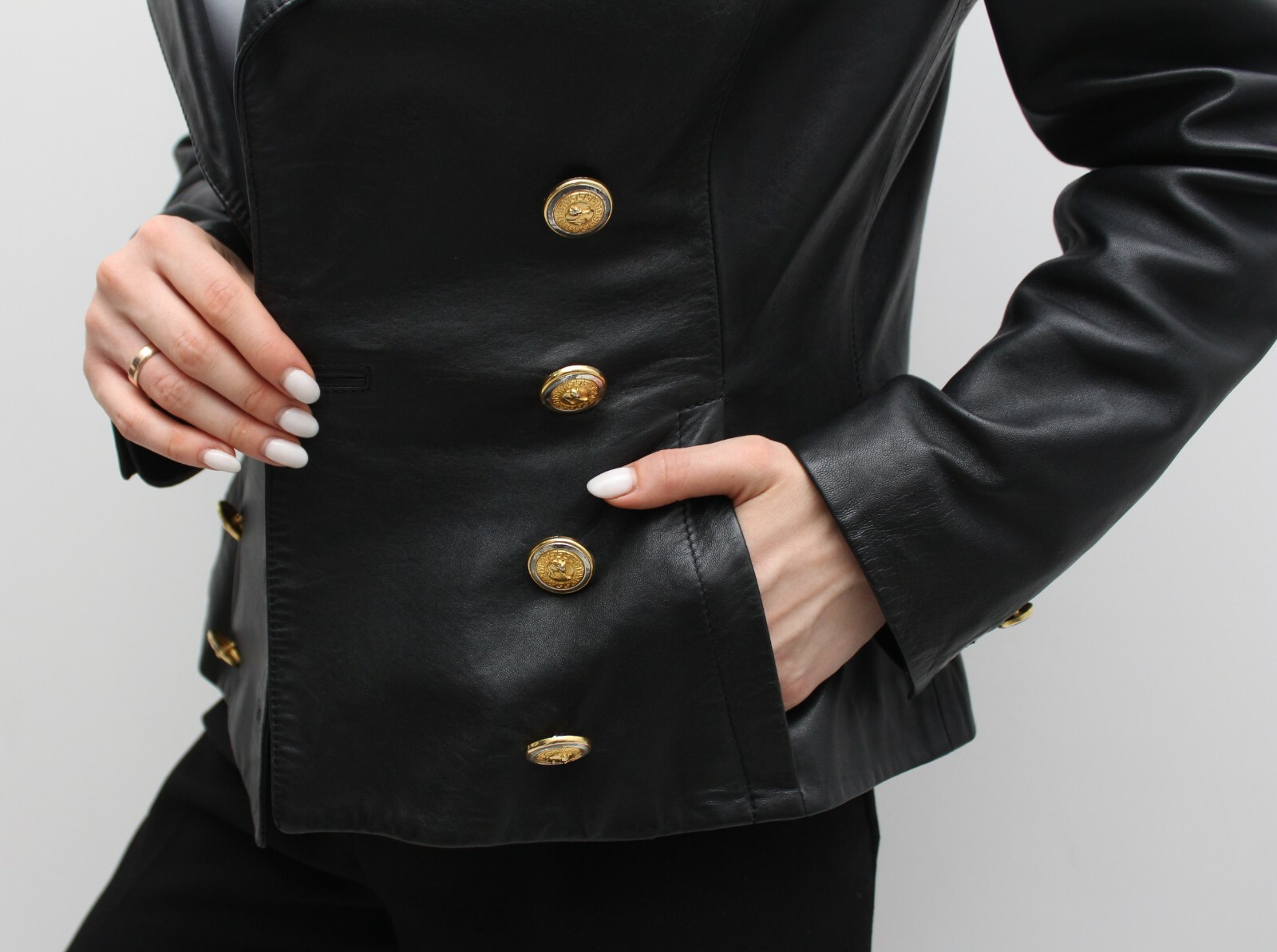 VINTAGE GIANNI VERSACE VERSUS Leather Jacket Double Breasted Gold Button RARE S image 9