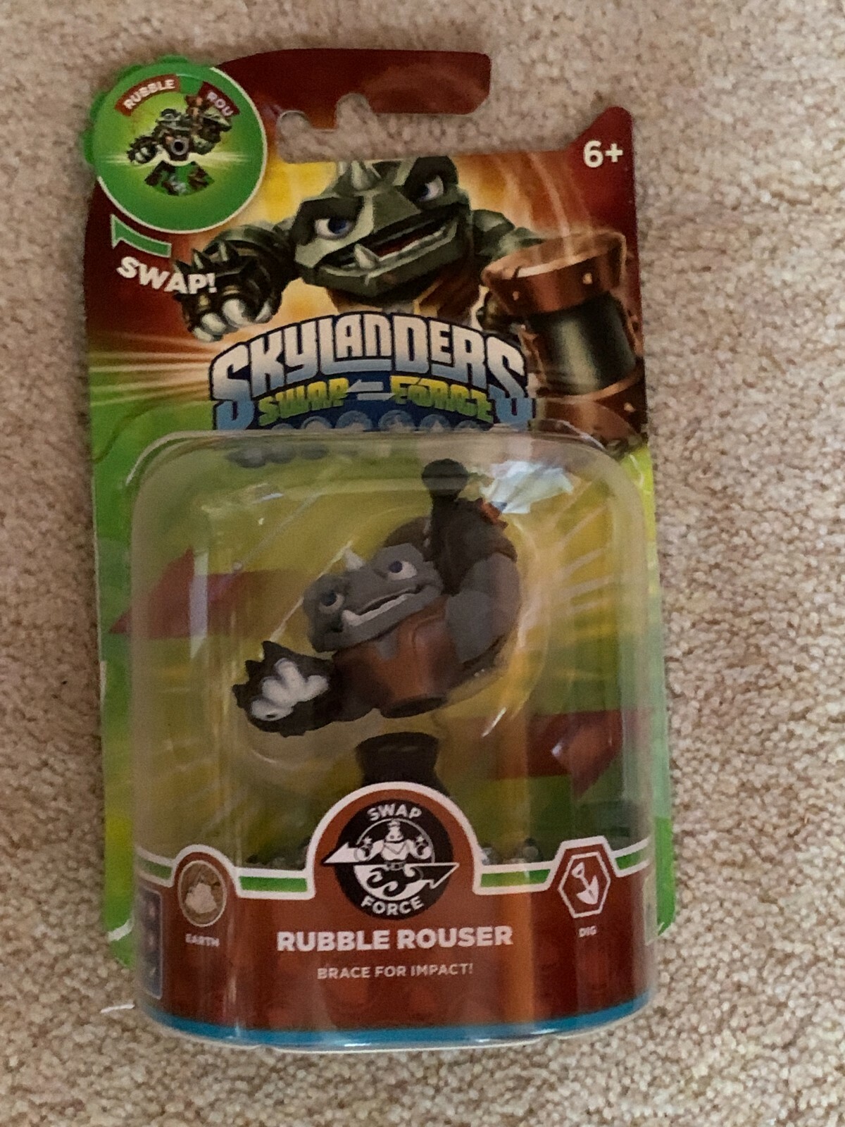Skylanders SWAP FORCE Character Figures and vehicles, inc. card and ...