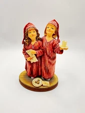 Mama Says... "Christmas is About Giving”  2004 Figurine Demdaco Fincher