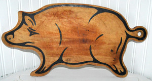 VINTAGE WOOD PIG CUTTING BOARD RUSTIC FARMHOUSE DECOR PRIMITIVE 19.5" WIDE