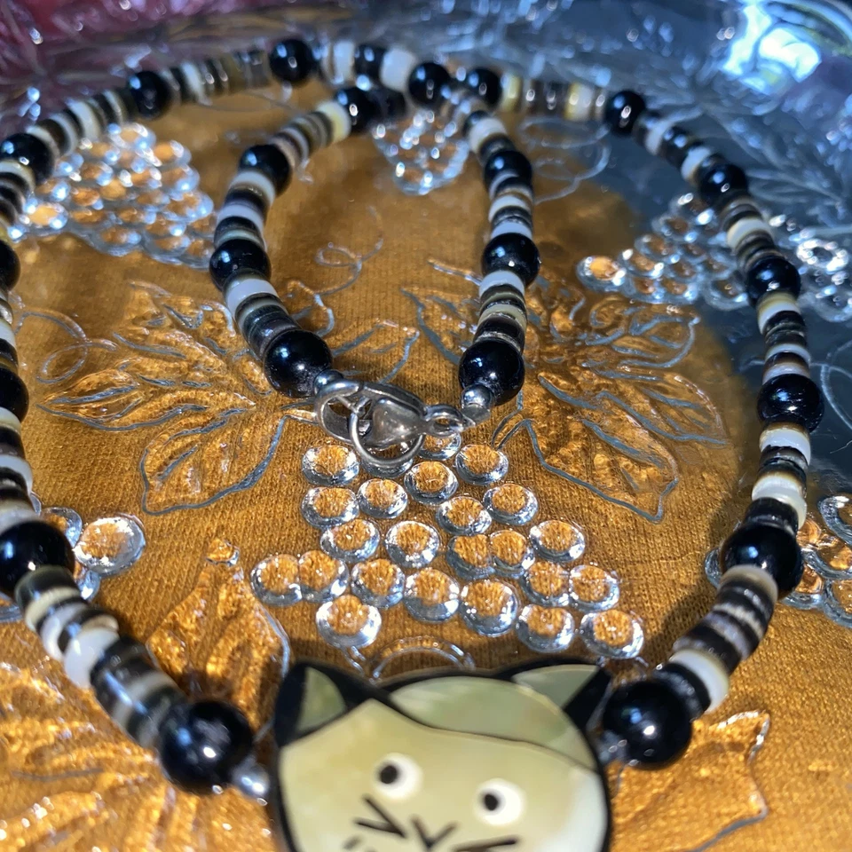 Keller And George女式珍珠母猫项链 — 第 4/4 张图片