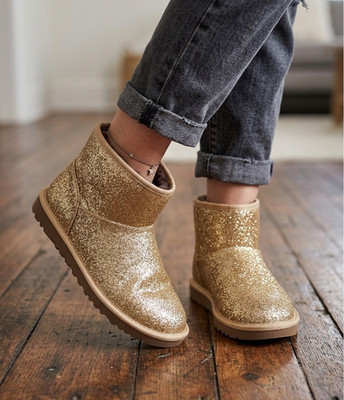The Childrens Place Glitter Gold Faux Fur Lined Winter Boots Girl Size 6 NWT #1