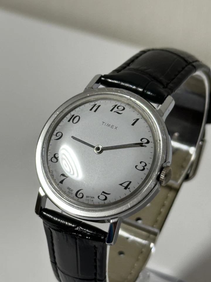 Винтажные наручные часы 1979 TIMEX MERMERCURY серебристый белый циферблат  - Изображение 4 из 4