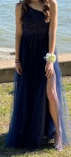 prom dress size 5 navy worn once 