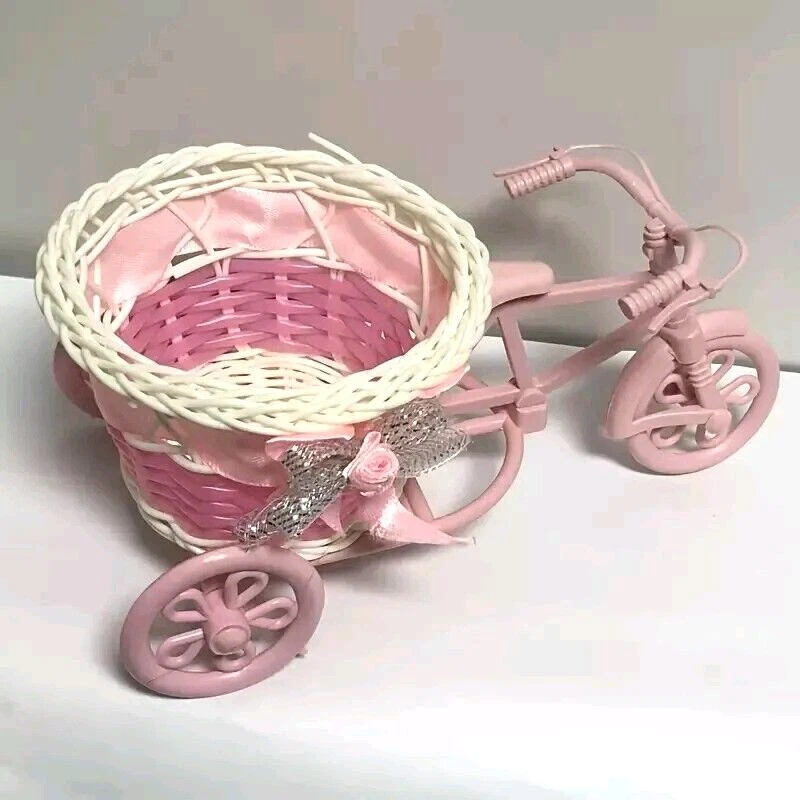 Mini triciclo con cesta de exhibición de flores para el día de la madre, Pascua, todas las ocasiones Foto 2 de 4