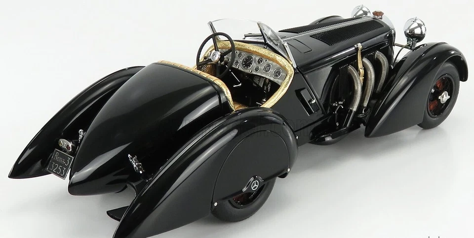 CMC S-017 Mercedes-Benz SSK Trossi 1932 “Black Prince” (Memorial Edition)  1:18 - Image 3 of 4