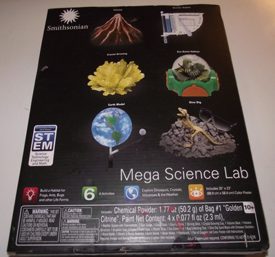 Smithsonian Mega Science Lab Kit STEM 49009 NEW AND SEALED IN BOX NEVER OPENED