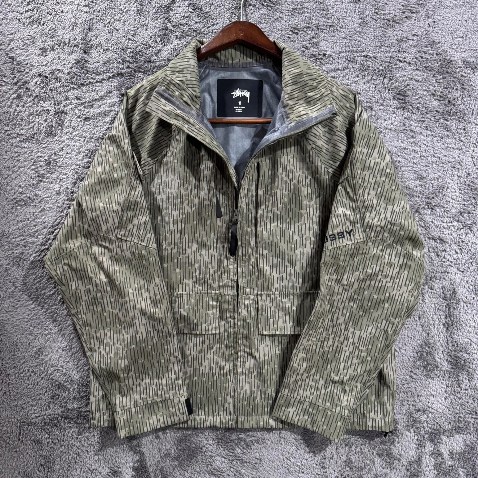 Stussy Rain Camo Shell Jacket Mens Small Green Grey Full Zip Windbreaker