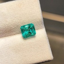 Natural Emerald Vibrant Green Emerald Cut 6.3x5.8 MM Loose Gemstone For Jewelry