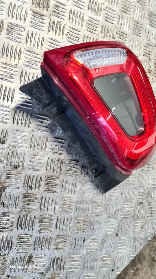 FIAT 500 REAR LIGHT N/S PASSENGER DARK GREY 609B HYBRID 2020 ON' 52007424 ** - Image 2 of 4