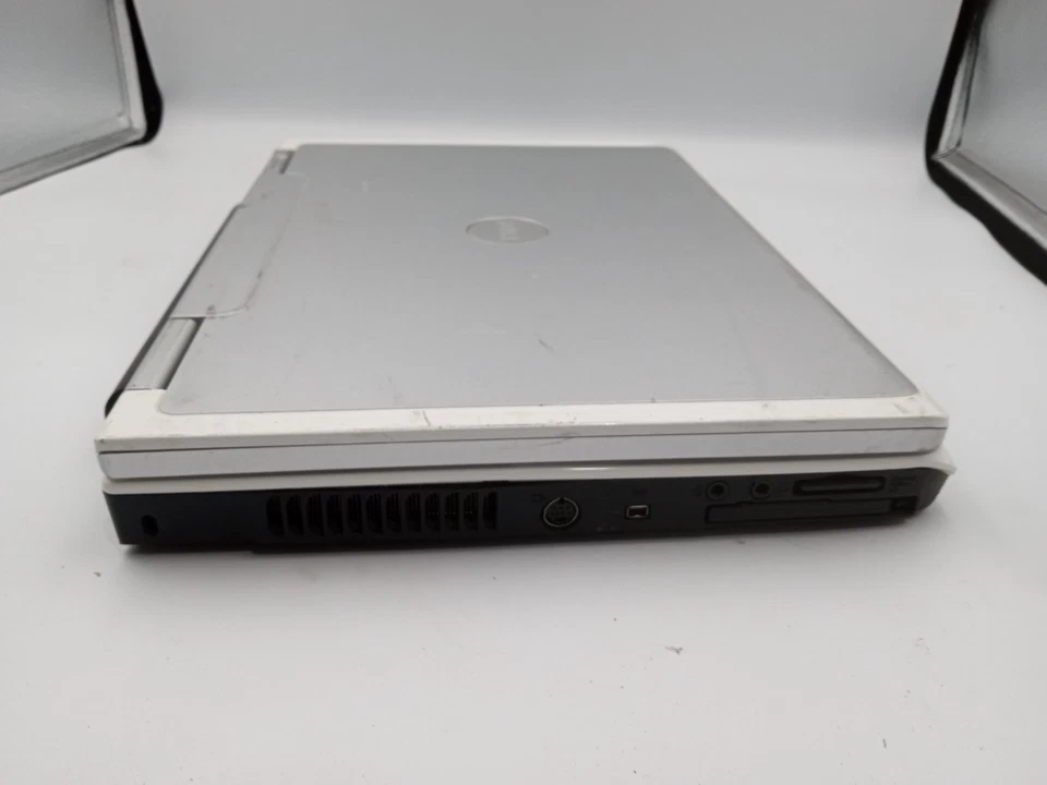 Dell Inspiron E1405 14" Laptop Intel C2D 1.83GHz 2GB RAM 500GB HDD WinXP -RR - Image 3 of 4