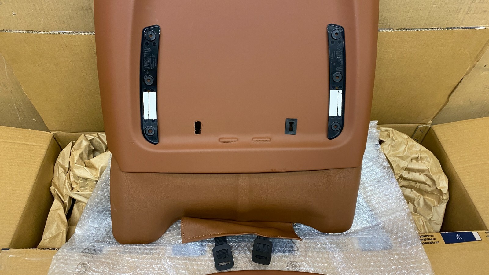2014-2020 Maserati Quattroporte M156 Left Front seat seatback panel OEM