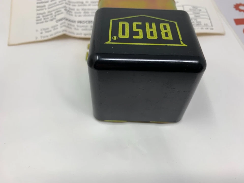 Baso L61LL-1 Johnson Controls Auto Reset Pilot Switch 120/240V 8A - Image 4 of 4