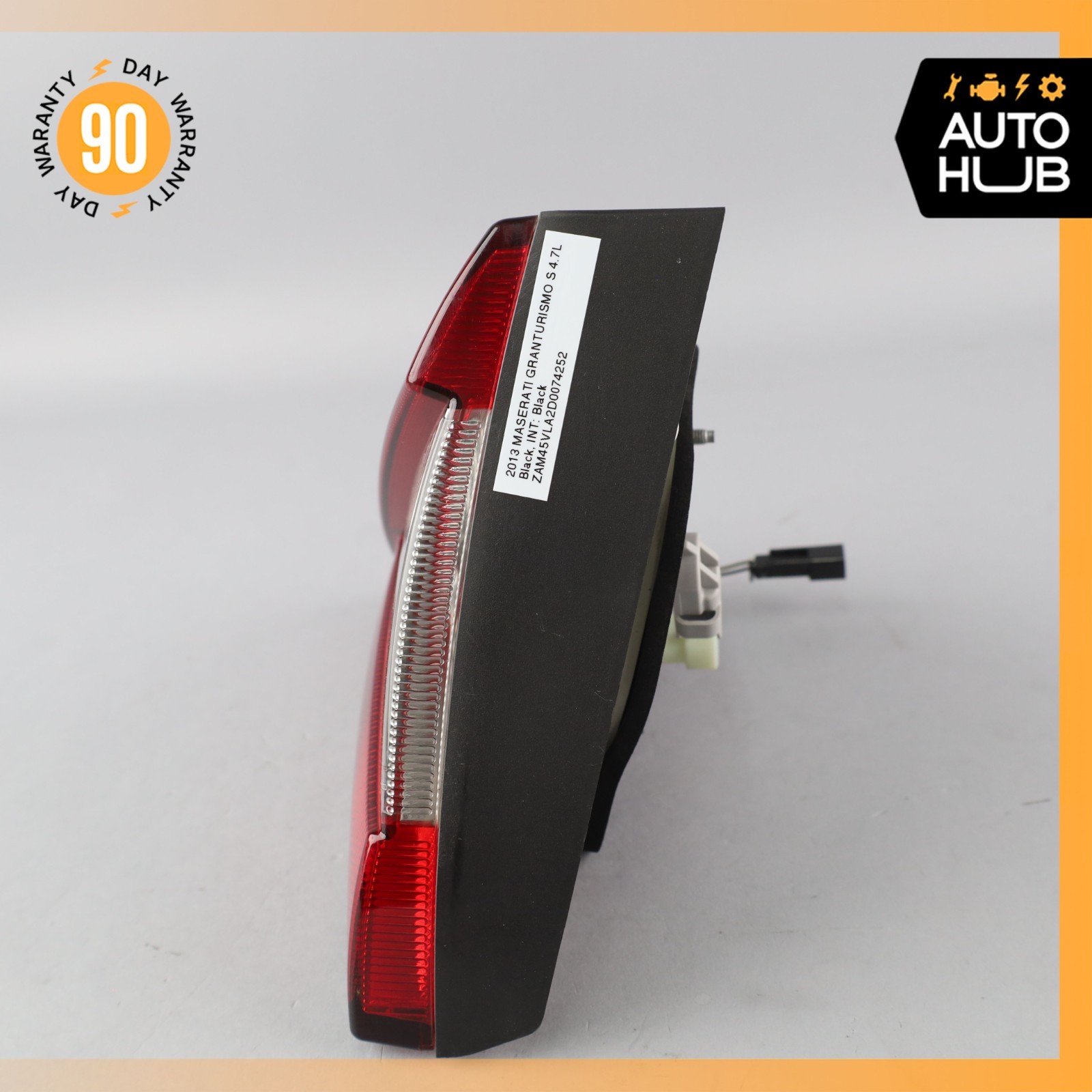 13-19 Maserati GranTurismo M145 Right Inner Tail Light Lamp 285757 OEM 60k