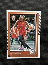 2025 Donruss WNBA Tina Charles Connecticut Sun #52
