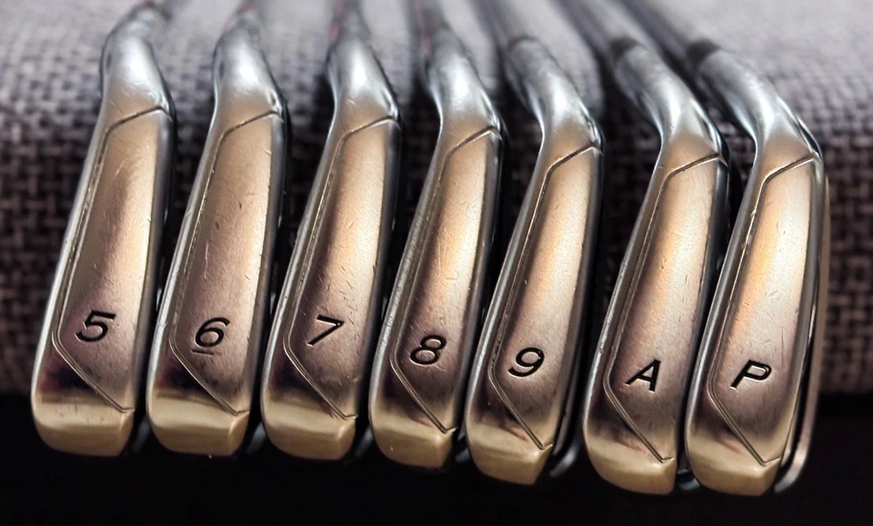 Herren Golfschläger R 11 Eisensatz RH Set 5 – A Taylor Made Irons - Bild 2 von 4