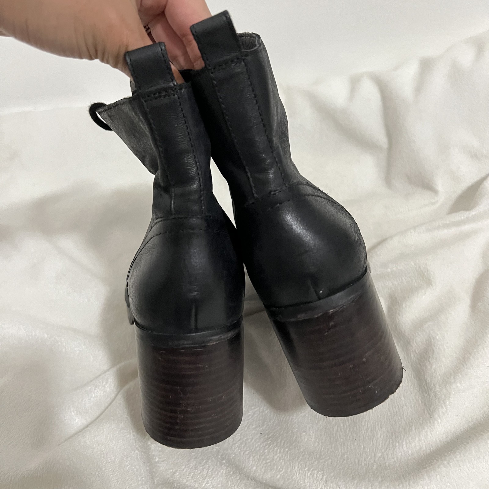 Sole Society Boots Womens Size 8.5 Leather Lace Up Block Heel Ankle Booties