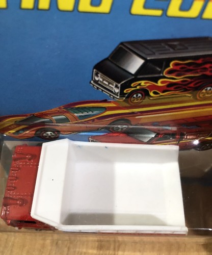 Hot Wheels Flying Colors "American Hauler/ Tipper" REDLINE Tires “UNPUNCHED” - Picture 7 of 8
