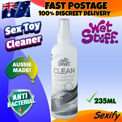 sanitize sex toys Antibacterial Sex Toy Cleaner - Aloe main image 1