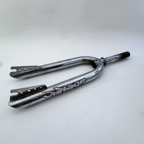 Voltage BMX Fork 20" 1" Threaded Chrome Freestyle Peg Dropouts Old School B05 - Picture 4 of 23