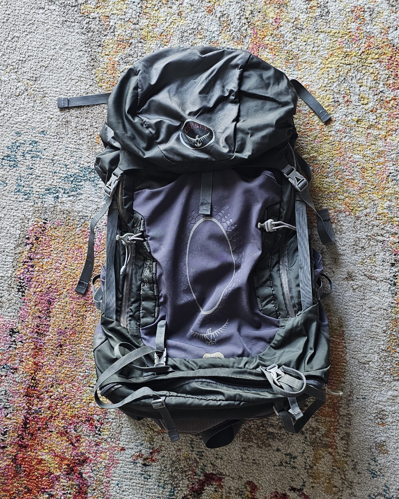 Osprey Atmos AG 65 Hiking Backpack 65L Gray Large Anti-Gravity Suspension Frame