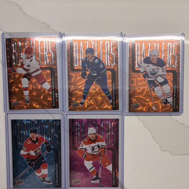 Upper Deck 2025-26 Series 2 Dazzlers 5-Card Lot Orange/Pink/Blue McDavid