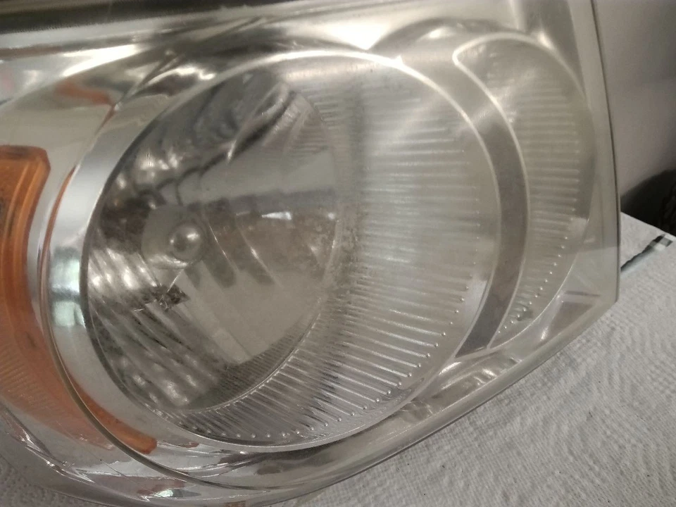 Passenger Right Headlight Headlamp 07-09 DURANGO 2331869 - Image 2 of 4