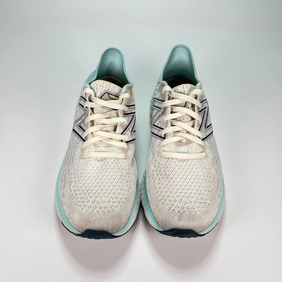 New Balance Fresh Foam 1080v11 White Blue Running Shoes Sneakers Women’s Size 7 - Image 3 of 4