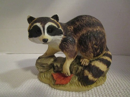 Lefton China handbemalte Waschbär 4" Figur Vintage #KW2664