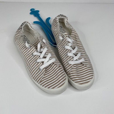 women's mad love lennie lace up canvas sneakers