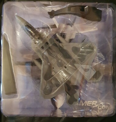 Amercom Aviation Lockheed Martin F-22 Raptor US Air Force Die Cast