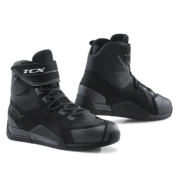 TCX District Black